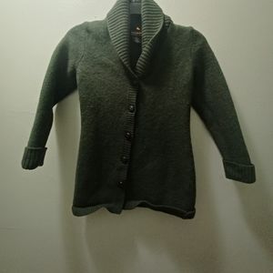 Beautiful olive green sweater